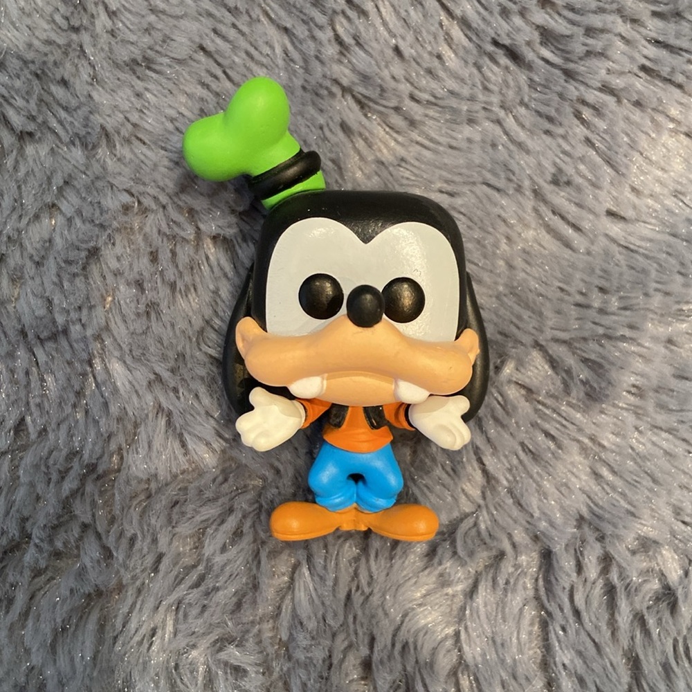 🍭🌟Goofy Funko mini figurine **New**